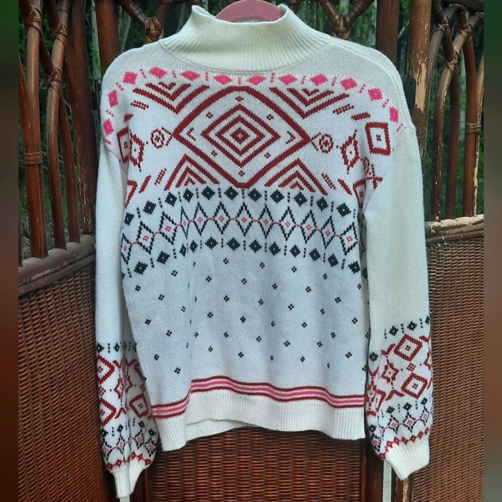 🍀3/15 St. John's Bay Trutleneck Sweater